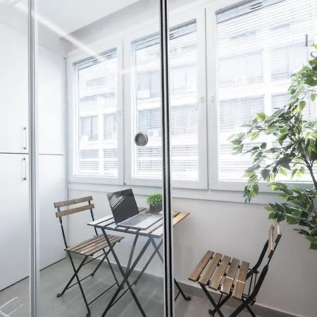 Ermione, The Luxury *